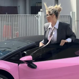 Wanda va en Lamborghini al juzgado en Milan